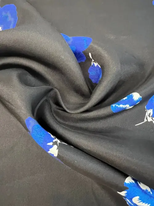 Silk Twill Fabric – Daisy Printed